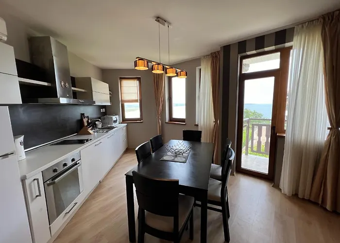 Saint Thomas Village Aparthotel Sozopol